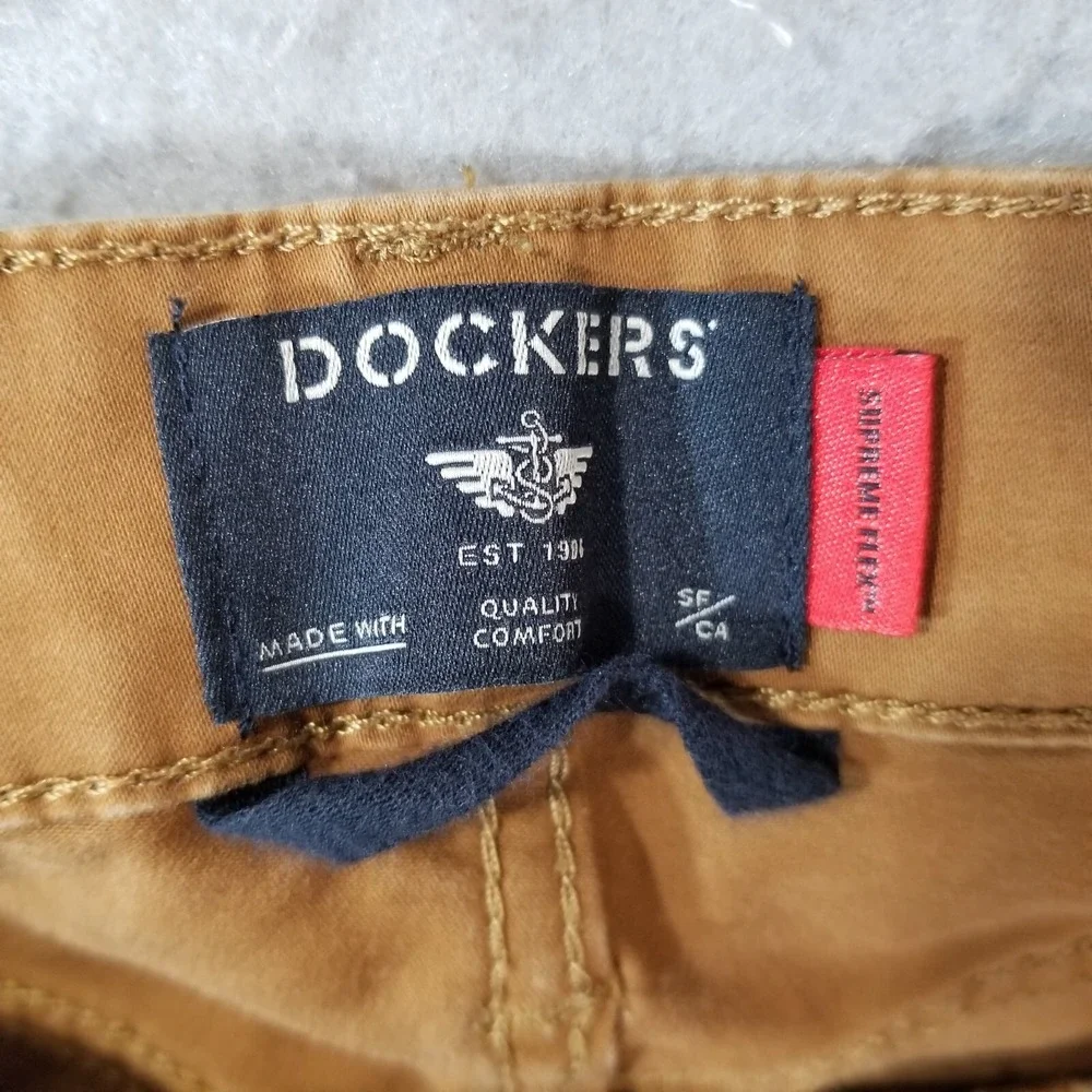Levi's Dockers jeans men's 36x 28 regular straight Supreme Flex Brown pants